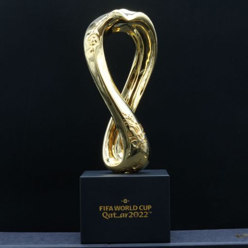 صورة 1KG 3D Emblem  Pure .999 Silver   Limited Edition