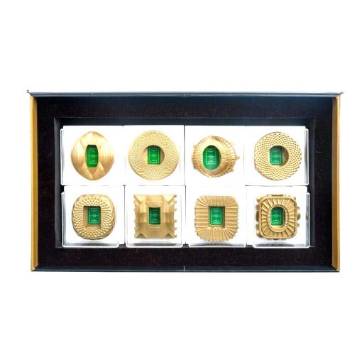 صورة مجموعة فخمة 8 استاد